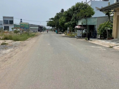 Đất thổ cư tại khu dân cư Tân Đức, mặt tiền đường A36B, gần công viên