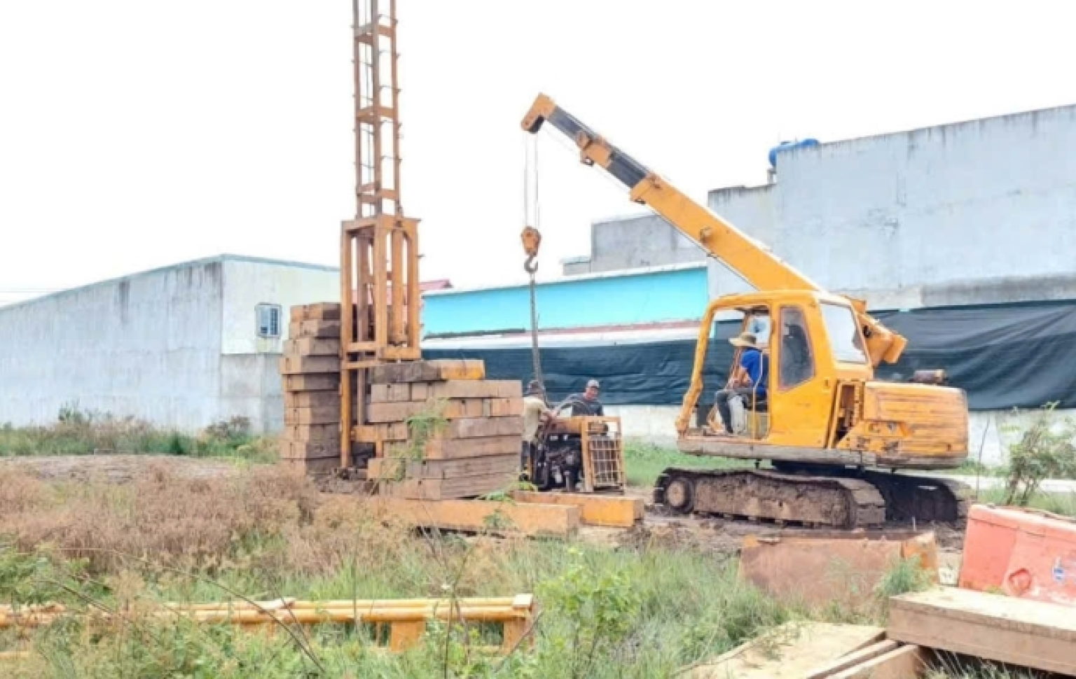 Nhà khu dân cư Tân Đức