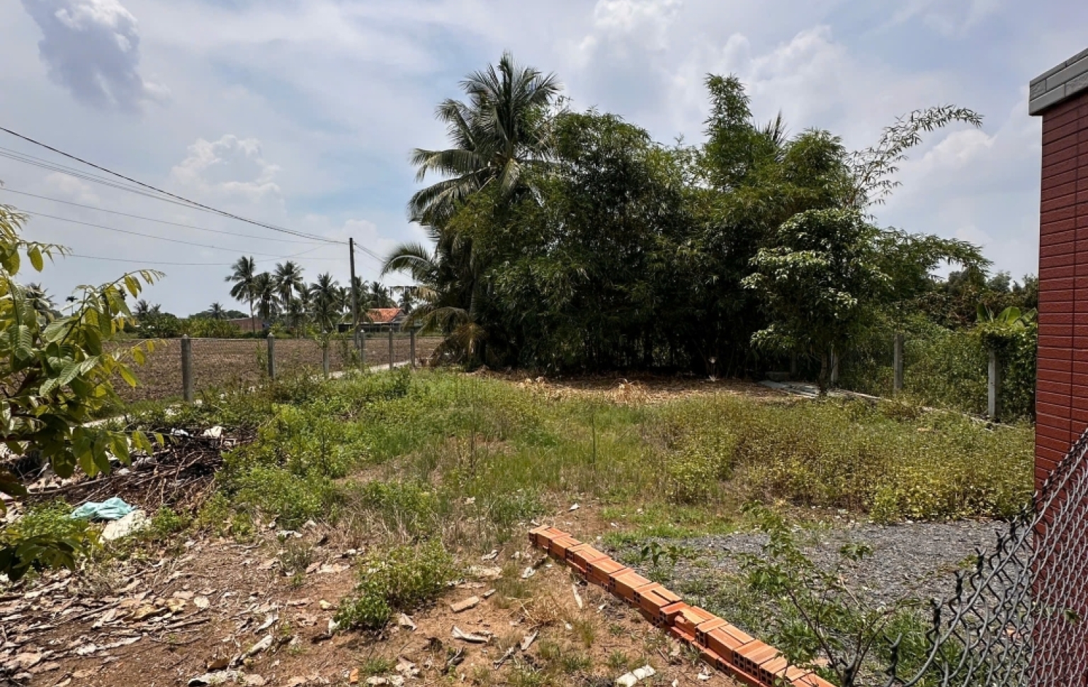 ? Ấp 4, An Thạnh – sát KDC Nam Long & Waterpoint