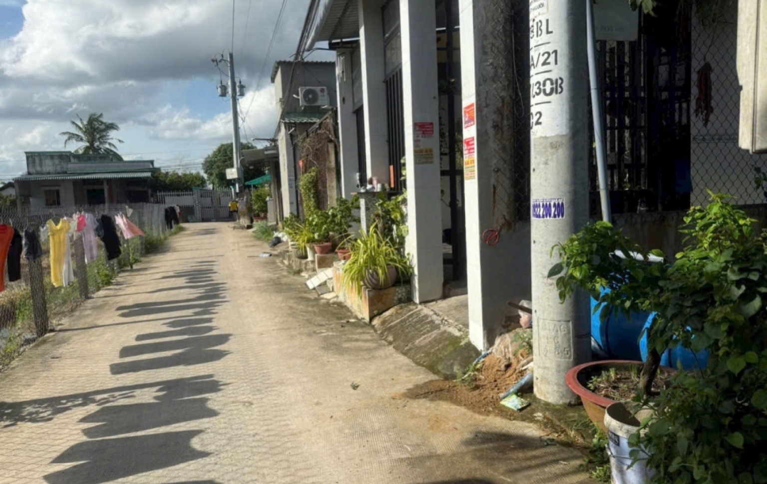 Ấp long hiệp xã mỹ yên Tây ninh (bến lức cũ)
